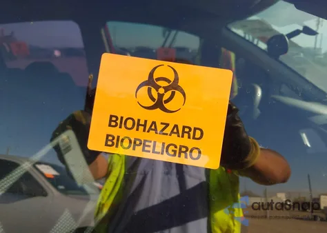 2007 Nissan Versa 1.8S z USA, uszkodzony, nr VIN 3N1BC13E27L447586